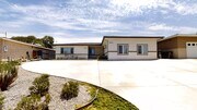 Photo - Renovated! 8BD/4BA with POOL!! (Lease Out ...