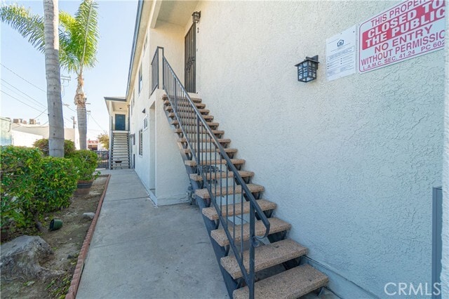 Photo - 523 W 12th St Unit 2