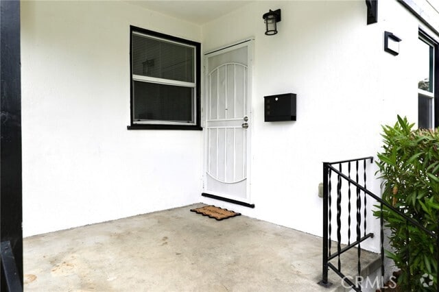 Building Photo - 14843 Hayward St Rental