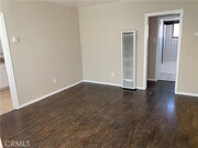 Photo - 1029 Gladys Ave Townhome