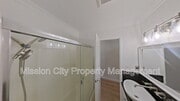 Photo - 4902 Sandyland Rd House