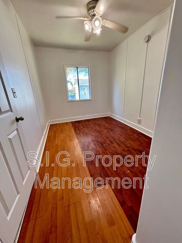 Photo - 10156 Helendale Ave