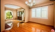 Photo - 1360 Masselin Ave