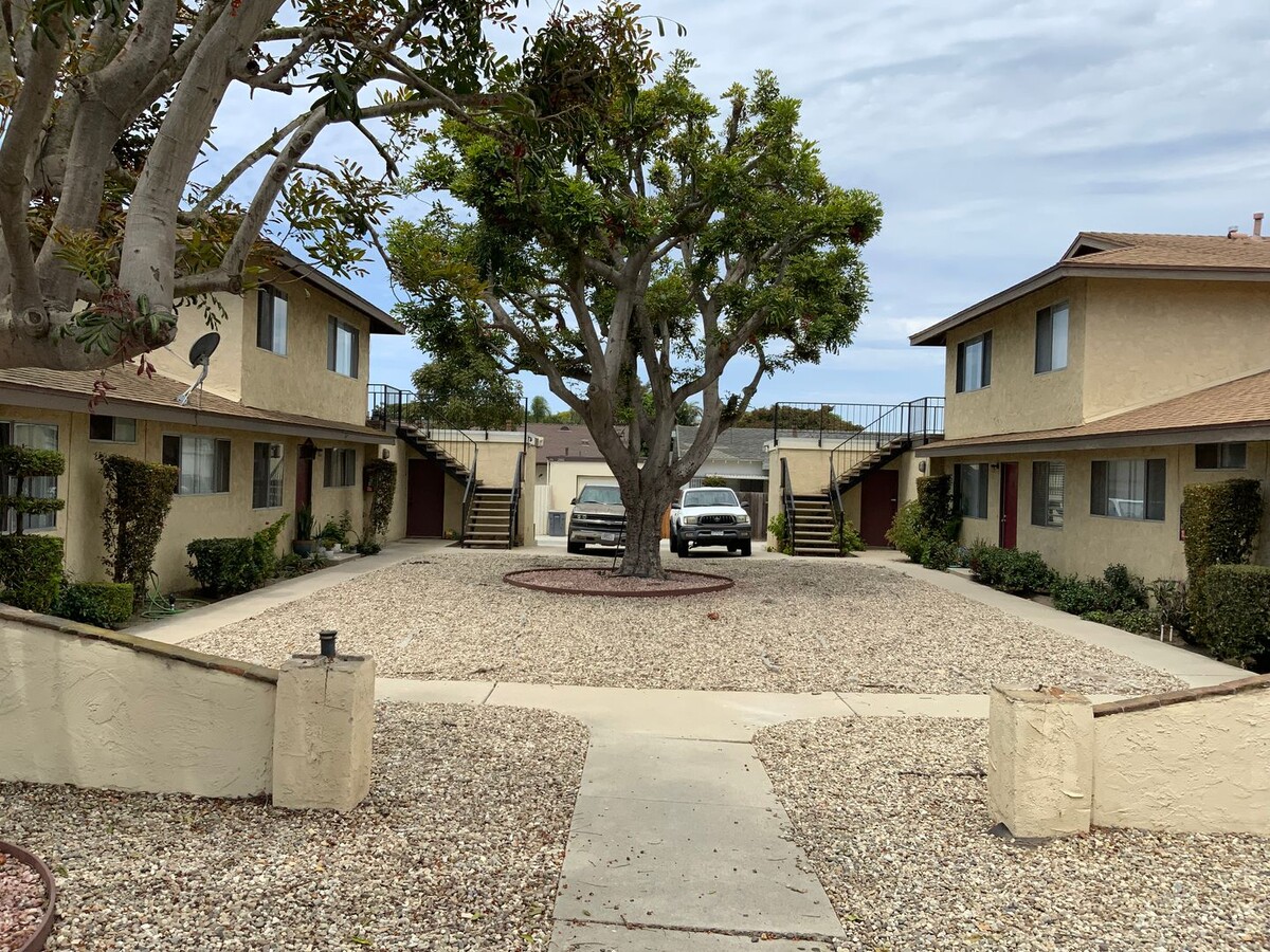 Photo - 2005 N Ventura Rd Unit 2005-B