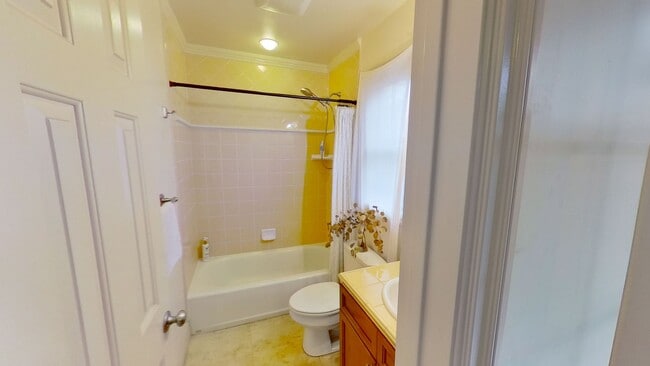 Photo - Stylish and Convenient: Your Dream 3 bed / 2 bath Rental  in Downtown Santa Barbara!