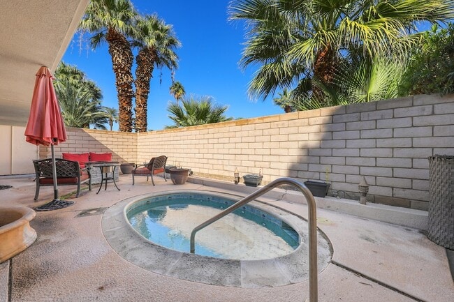 Photo - 42505 Adams St Unit 12