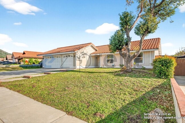 Photo - 1745 Buckeye St