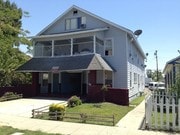 Photo - 307 W B St