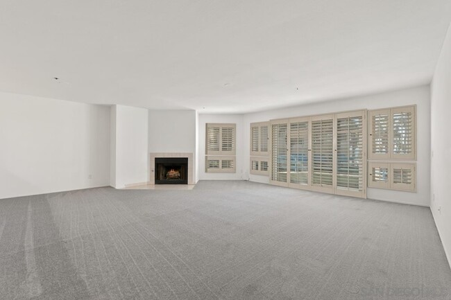 Living Room - 400 N Pacific St Unit 214