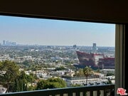 Photo - 999 N Doheny Dr Unit 1005