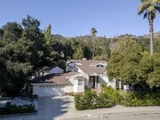 Photo - 2255 E Chevy Chase Dr