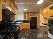 Photo - 2315 W 115th St House