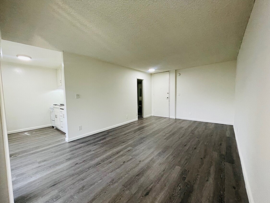 Floor Plan - Studios 