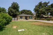 Photo - 1147 E Lemon Ave House