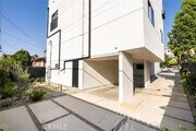 Photo - 121 S Coronado St Townhome
