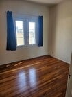 Photo - 417 W Kalmia St