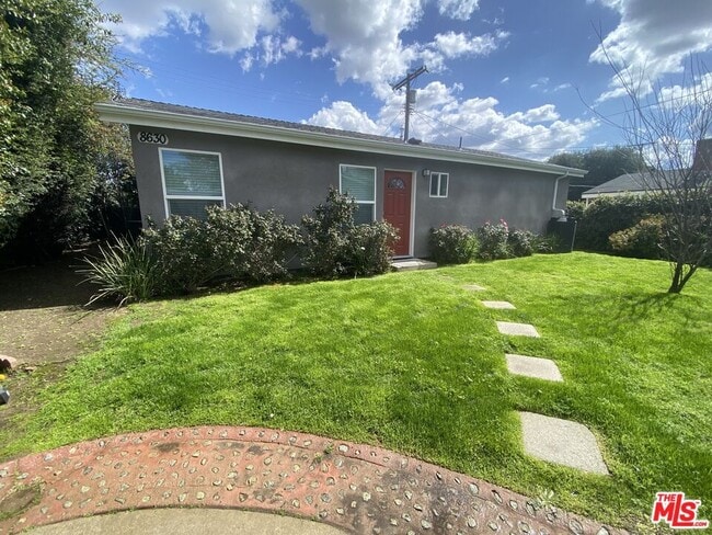 Building Photo - 8630 Lubao Ave