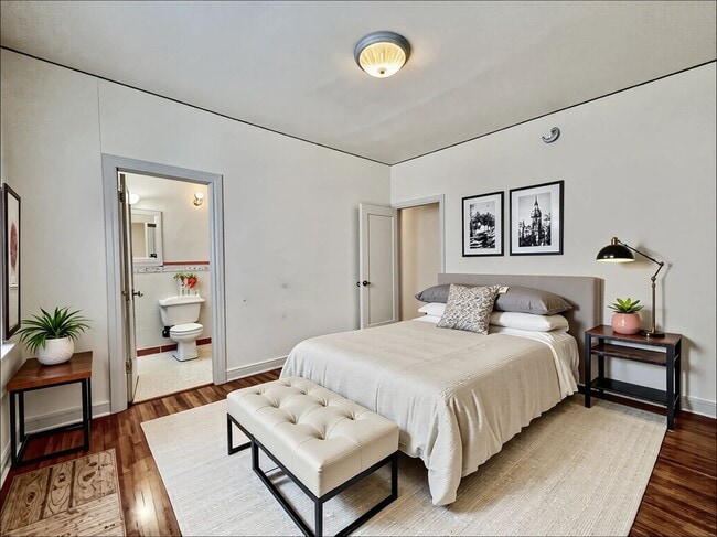 Photo - 145 N Sycamore Ave