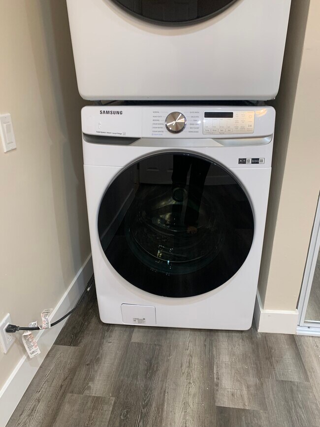 Photo - 6709 Sausalito Ave Unit 1