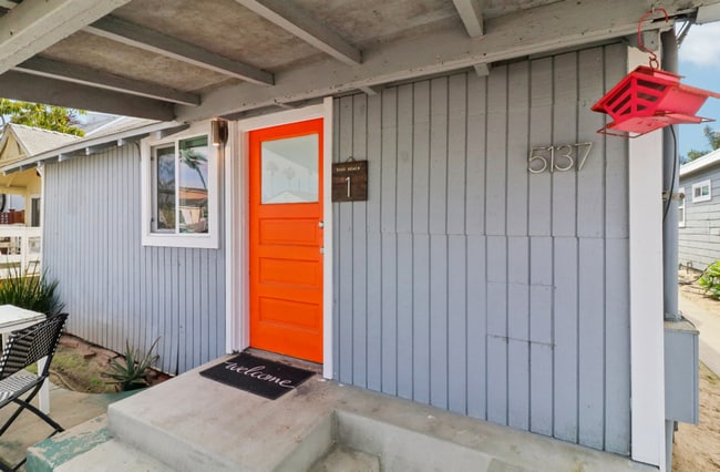 Photo - Experience Coastal Living -  Charming Studio Cottage Just a Stroll from Ocean Beach! Unit 5137 - 01