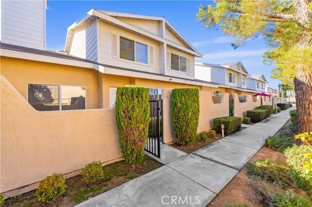 Photo - 39237 10th St W