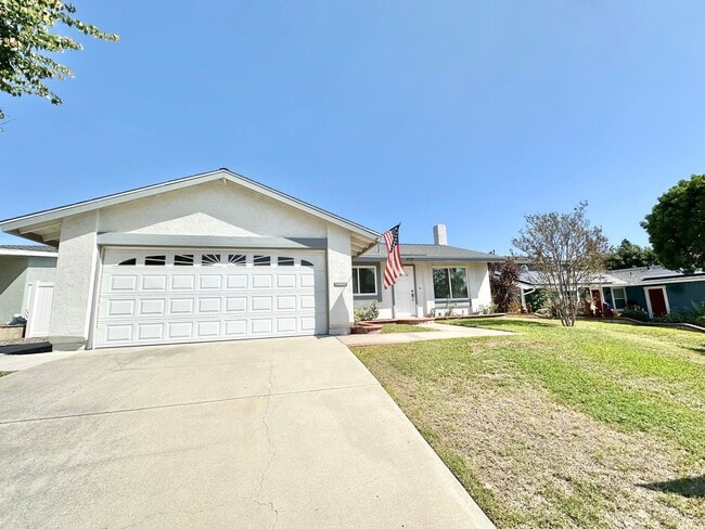 Building Photo - Single family home located in desirable Yo...