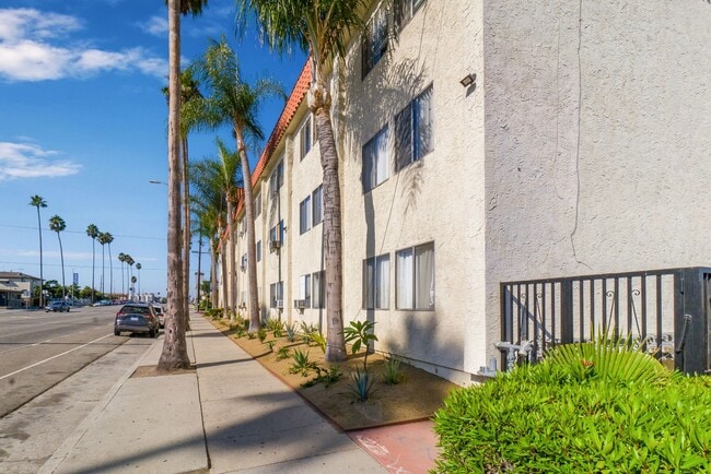 Photo - Beautiful Studio in Wilmington Parking included! Unit 28