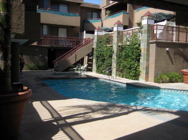 Photo - 19009 Sherman Way Unit 68