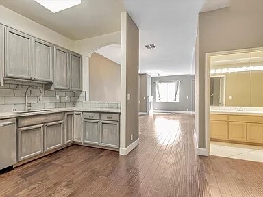 Photo - 3535 Dunn Dr Unit 109