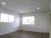 Photo - 230 E Hullett St Unit #01