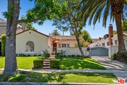 Photo - 1152 S Point View St House
