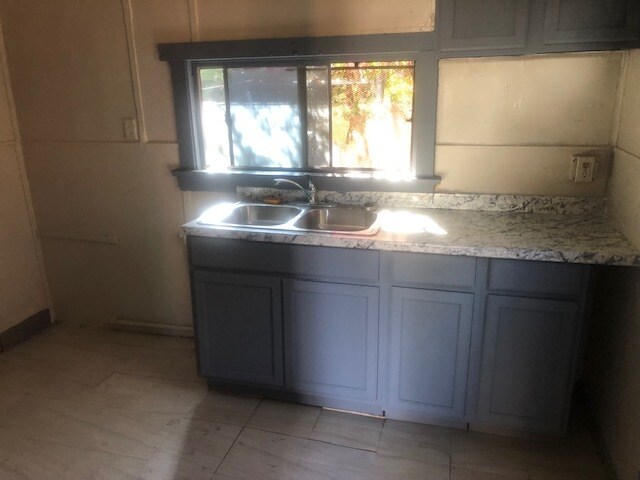 Photo - 1628 254th St House