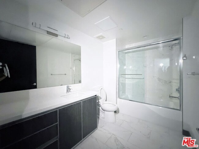 Photo - 552 N Hobart Blvd Unit 316