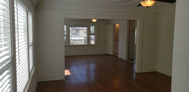 Building Photo - 1510 S Van Ness Ave Unit 1510