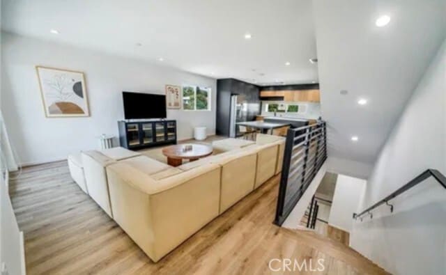 Photo - 1943 Carmen Ave