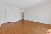 Photo - 14721 Sylvan St Unit 4