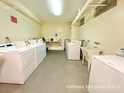 Photo - 608 S Dunsmuir Ave Unit 103