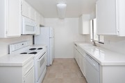 Photo - *OPEN HOUSE: 7/26 10AM-12PM* 2BR In The He... Unit 08