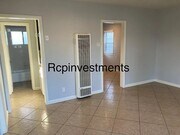 Photo - 43446 6th St E