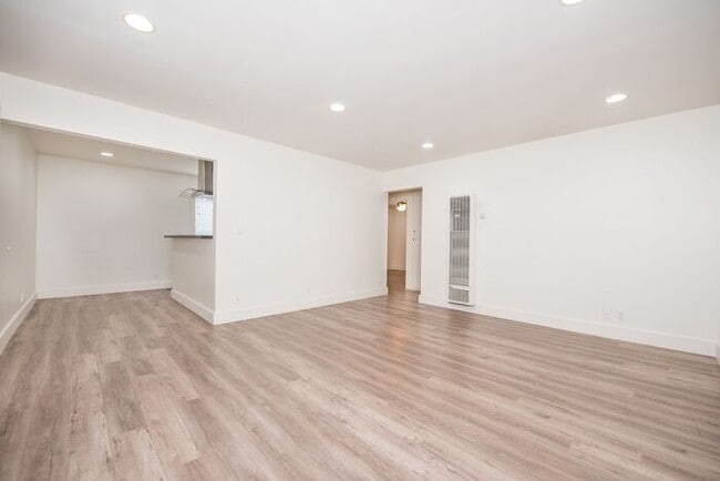 Photo - East Side Gem