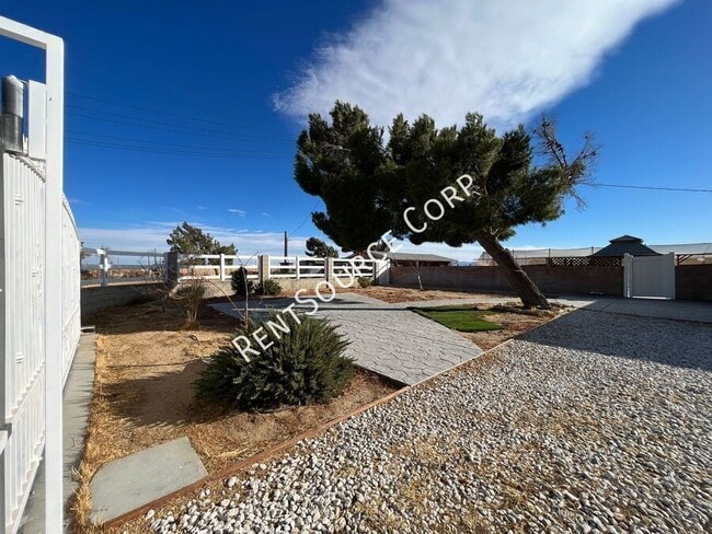Photo - 48761 110th St W
