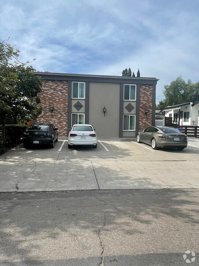 Building Photo - 4772 34th St Unit 2 bedroom Normal Heights Rental