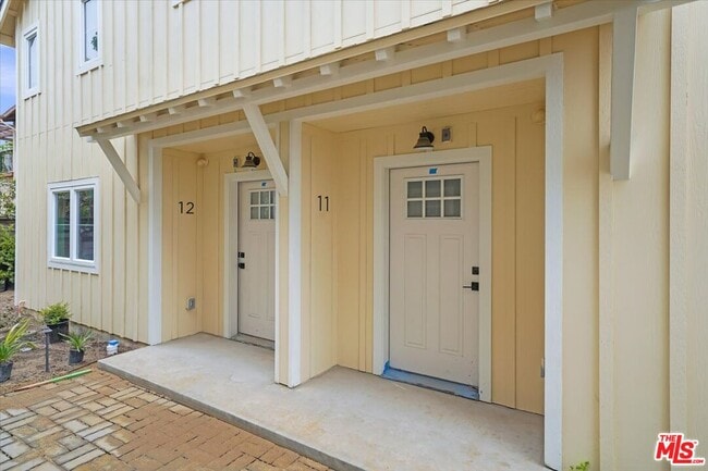 Building Photo - 1317 Punta Gorda St Unit 6 Rental
