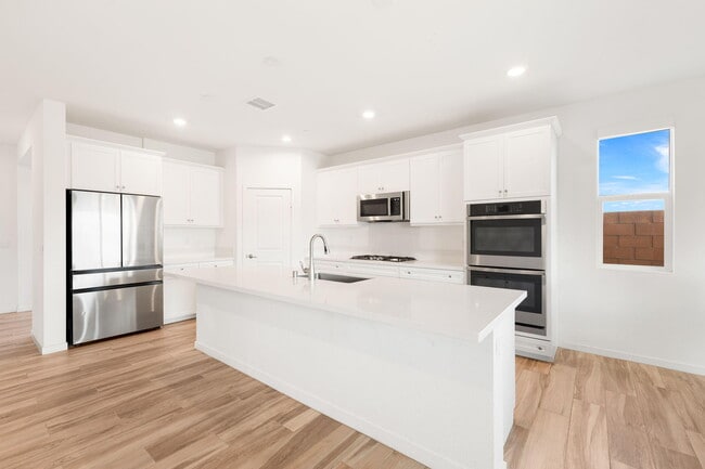 Building Photo - 79329 Zamora Ct