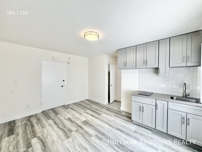 Photo - 15938 Vanowen St Unit 11