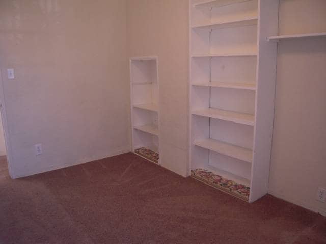 Photo - 2220-2222 Reo Drive Unit 2220