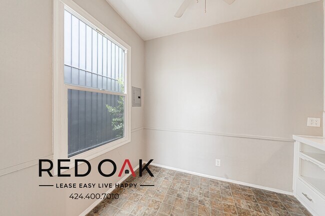 Photo - 366 Hayworth Ave Unit 204