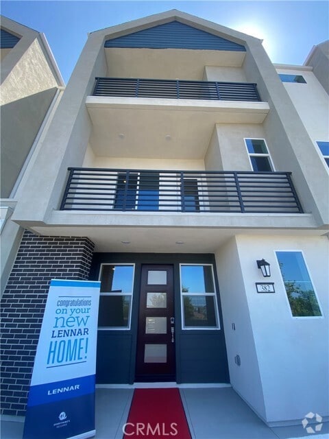 Building Photo - 382 Merit Rental