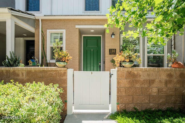 Photo - 110 Red Brick Dr Townhome