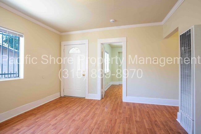 Building Photo - 1411 Fedora St Unit 1411 3/4